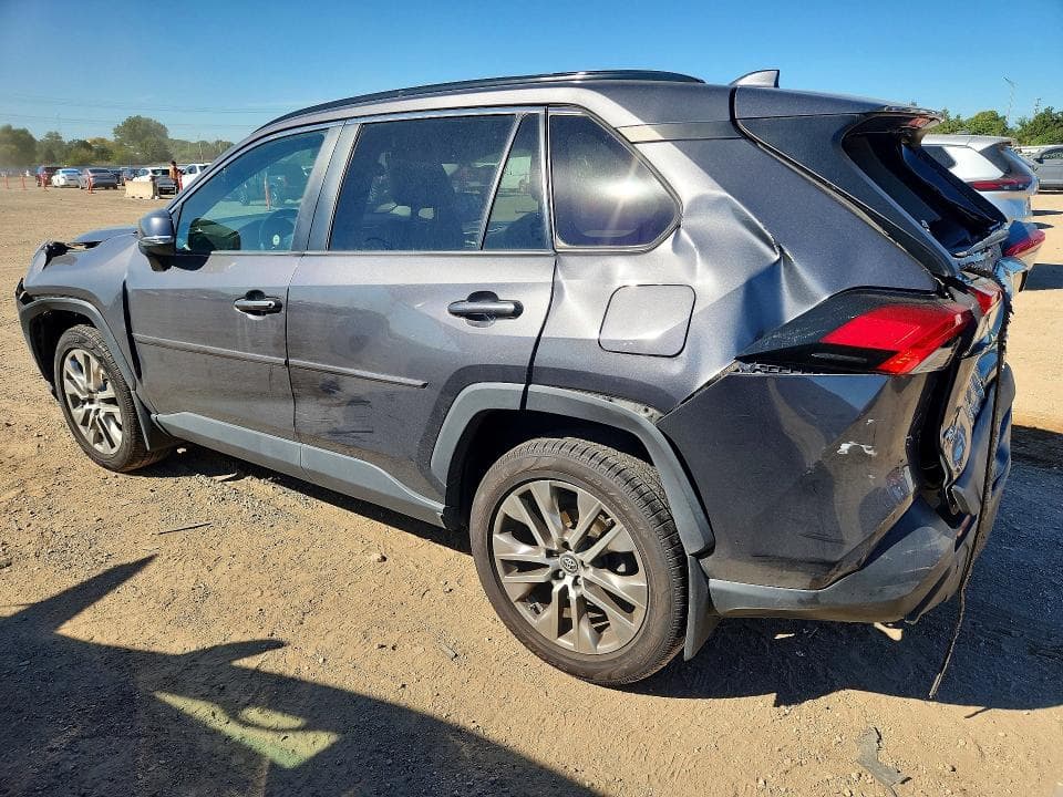 2019 TOYOTA RAV4 XLE PREMIUM 2