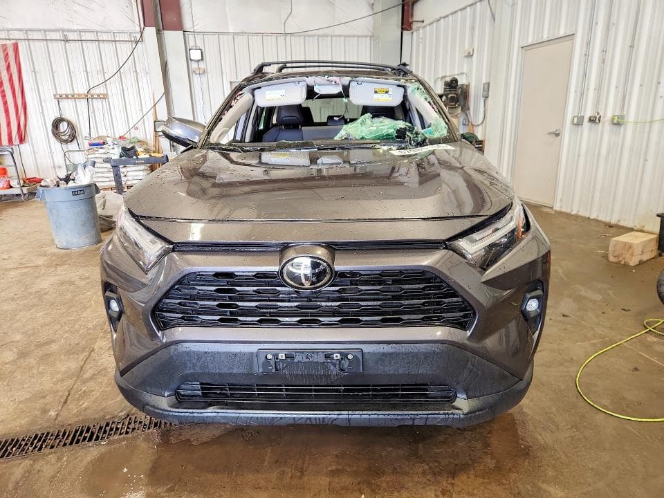 2024 TOYOTA RAV4 XLE PREMIUM 5