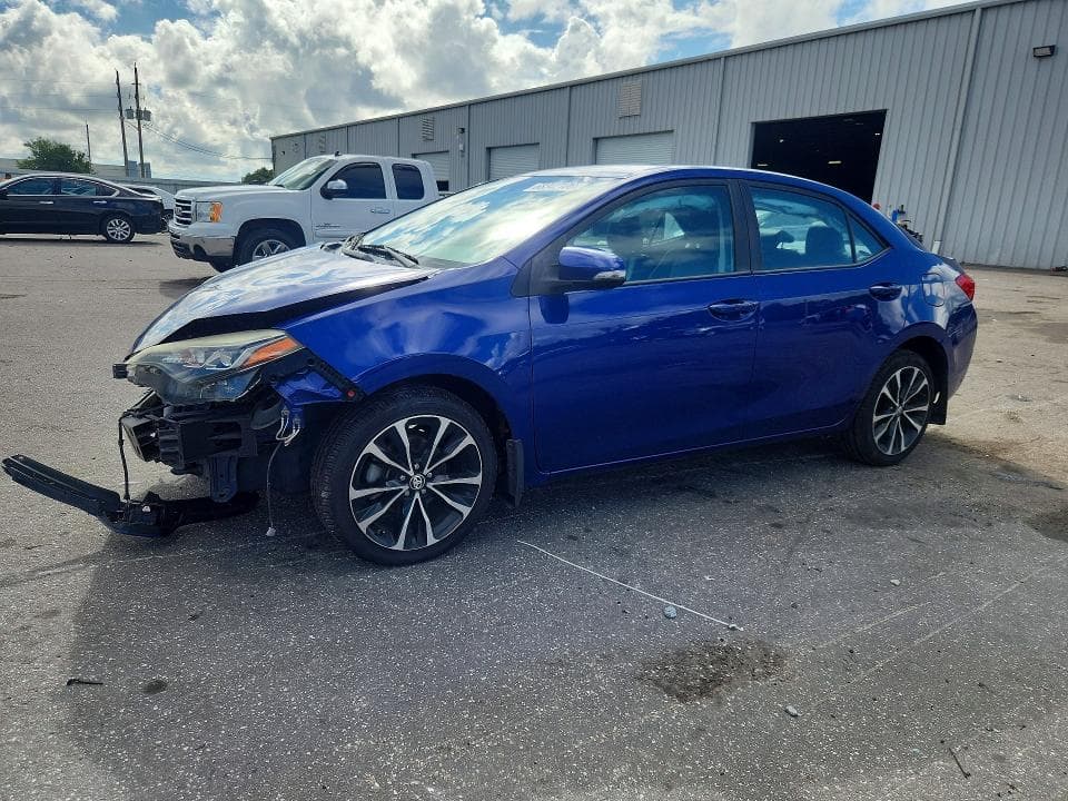 2019 TOYOTA COROLLA SE - 1