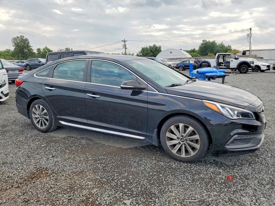 2017 HYUNDAI SONATA SPORT 4