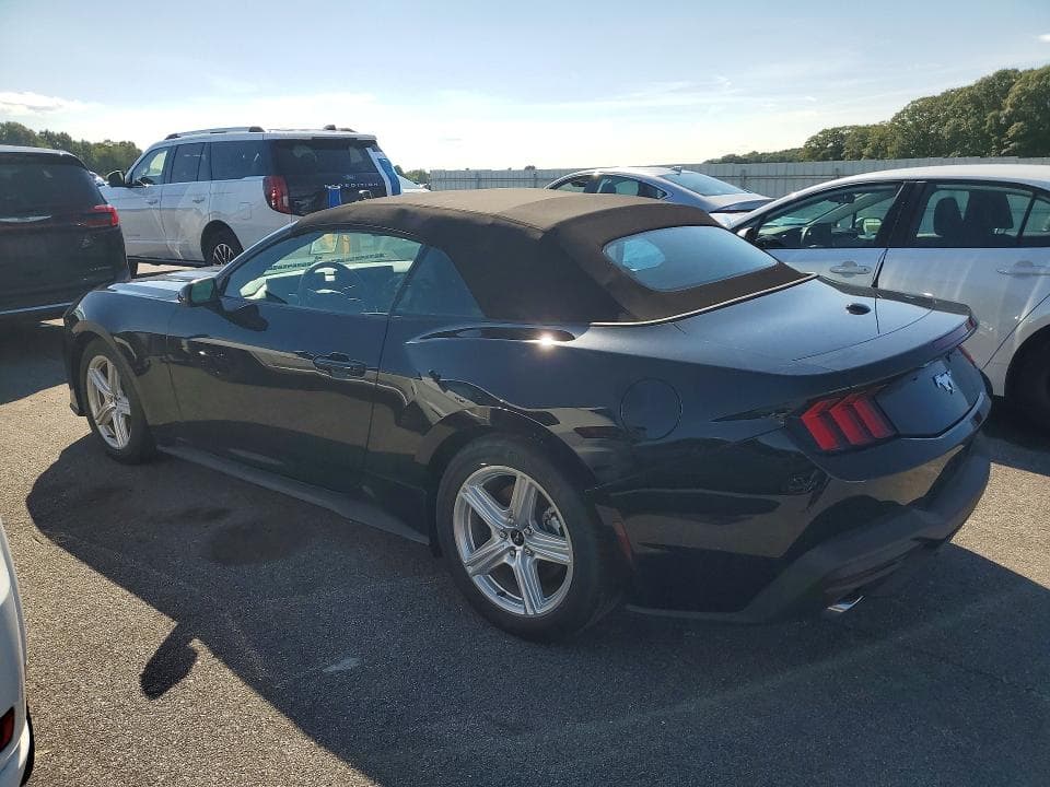 2026 FORD MUSTANG 2
