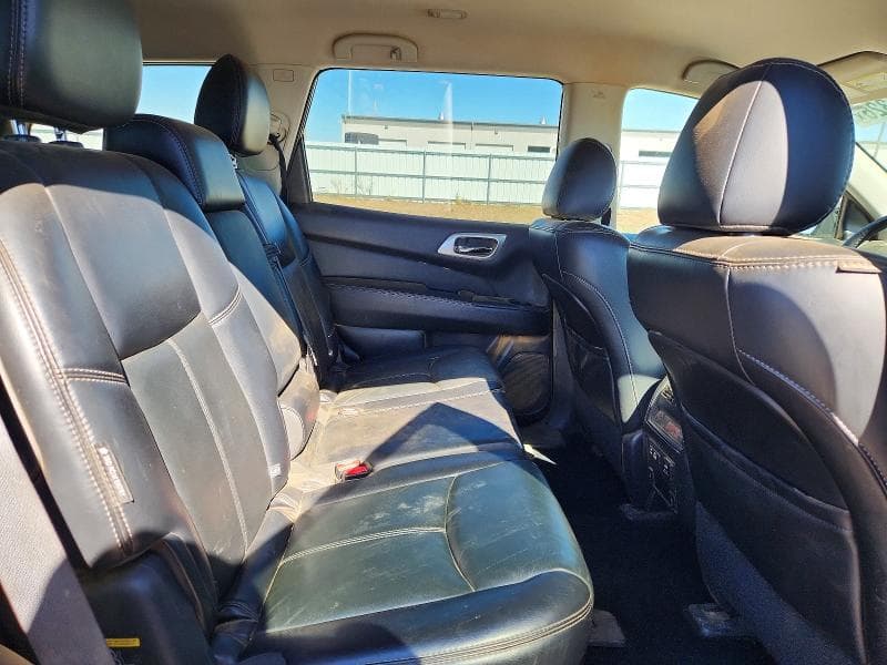 2019 NISSAN PATHFINDER SL 11