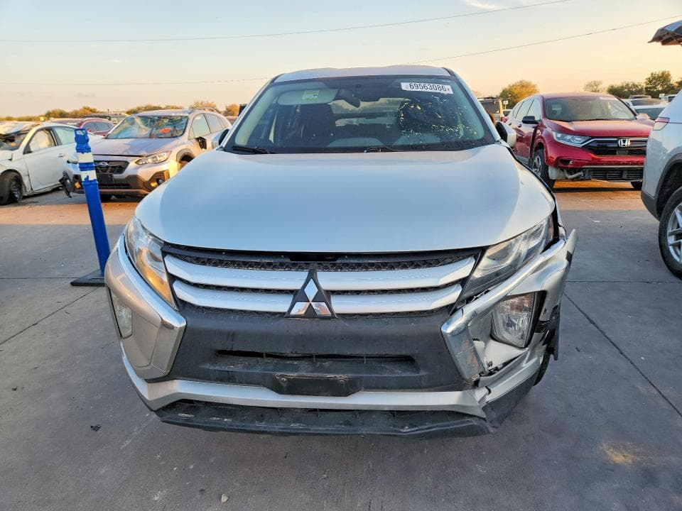 2019 MITSUBISHI ECLIPSE CROSS ES 5