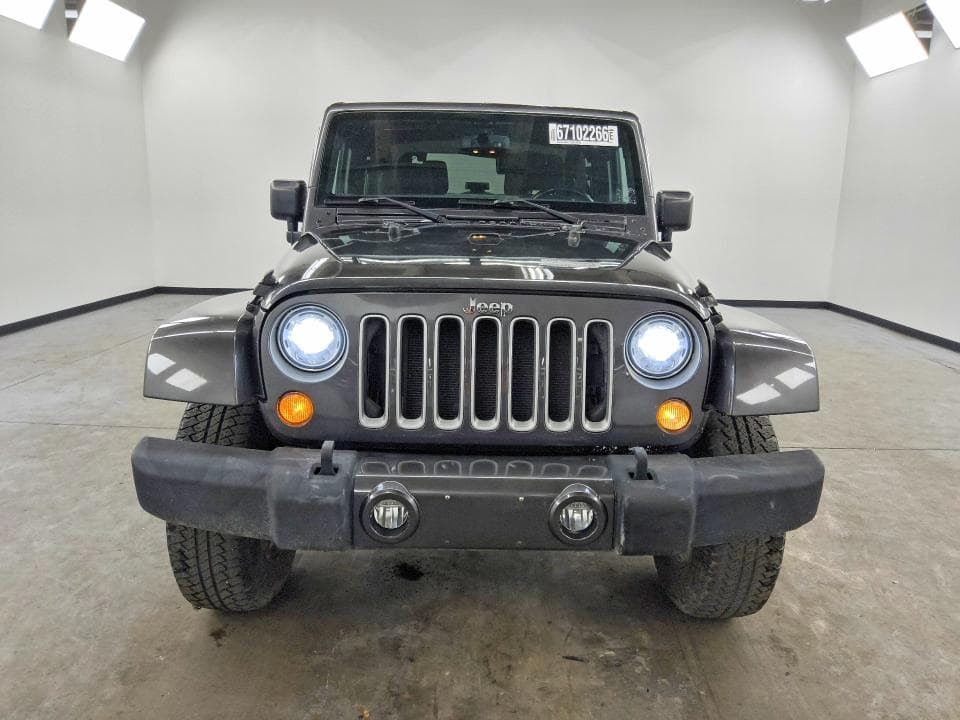 2017 JEEP WRANGLER SAHARA 5