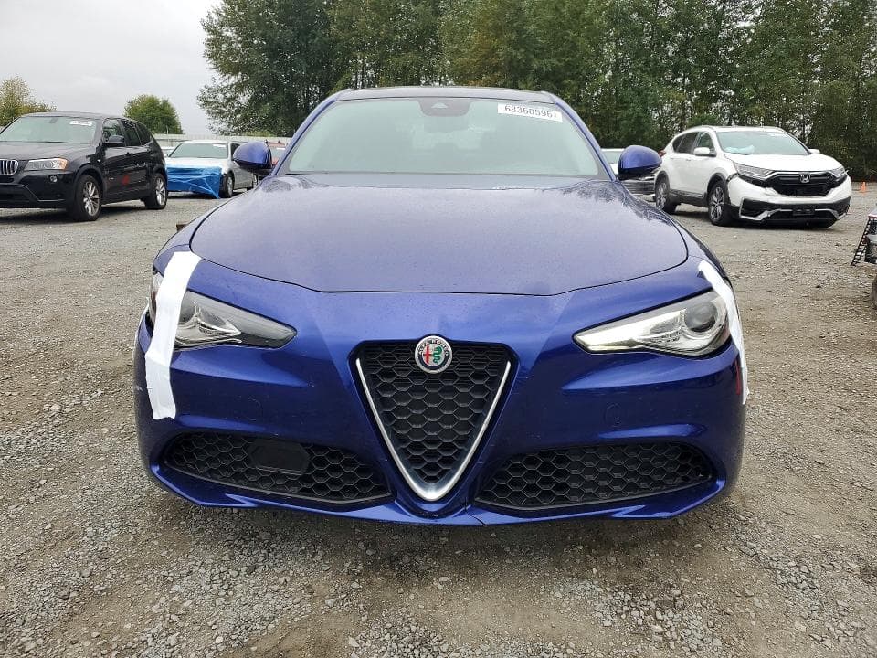 2021 ALFA ROMEO GIULIA SPORT 5