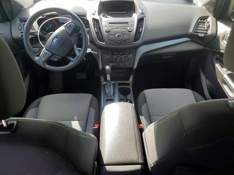 2017 FORD ESCAPE SE 8