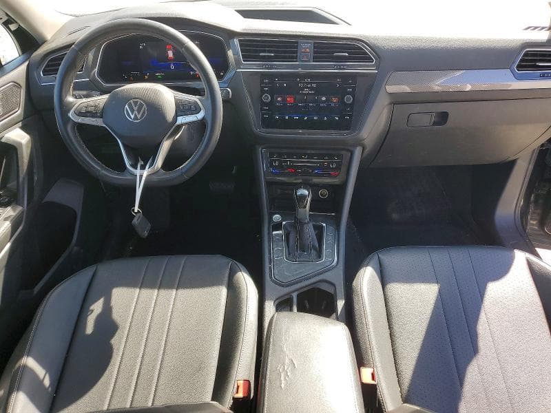 2023 VOLKSWAGEN TIGUAN SE 8