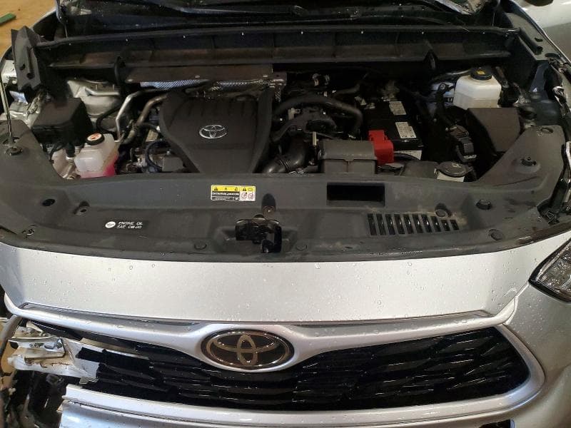 2023 TOYOTA HIGHLANDER XLE 11