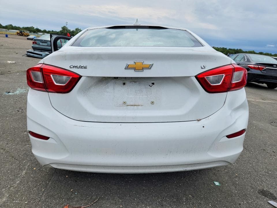 2017 CHEVROLET CRUZE LT 6