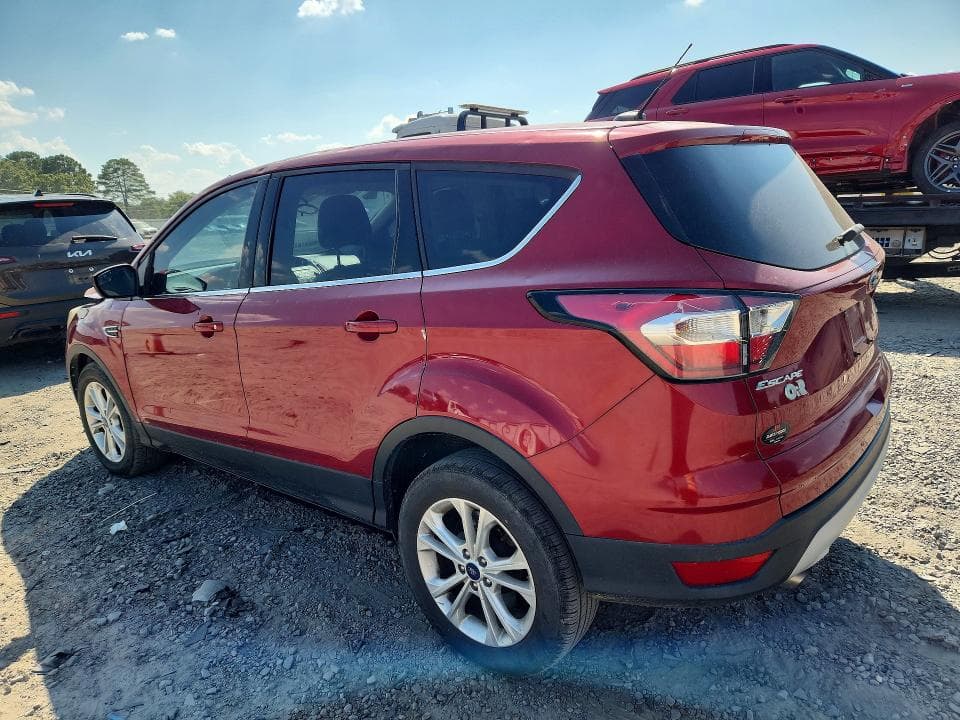 2017 FORD ESCAPE SE 2