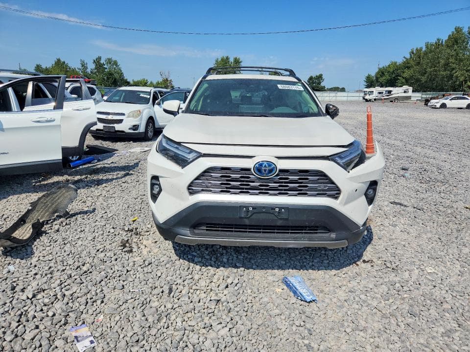 2022 TOYOTA RAV4 LIMITED 5