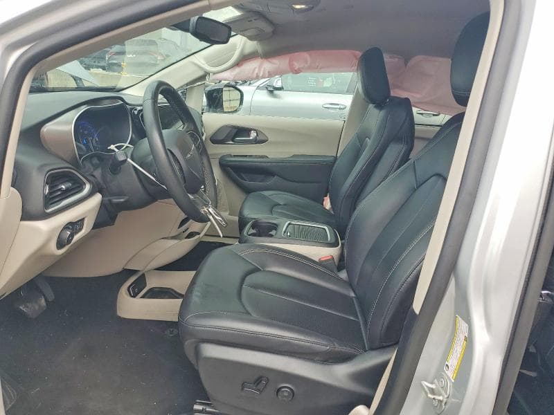 2024 CHRYSLER PACIFICA TOURING L 7