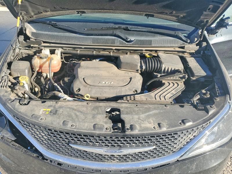 2017 CHRYSLER PACIFICA TOURING L PLUS 12