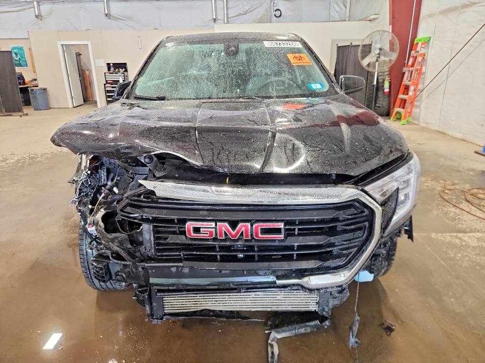 2022 GMC TERRAIN 4D 5