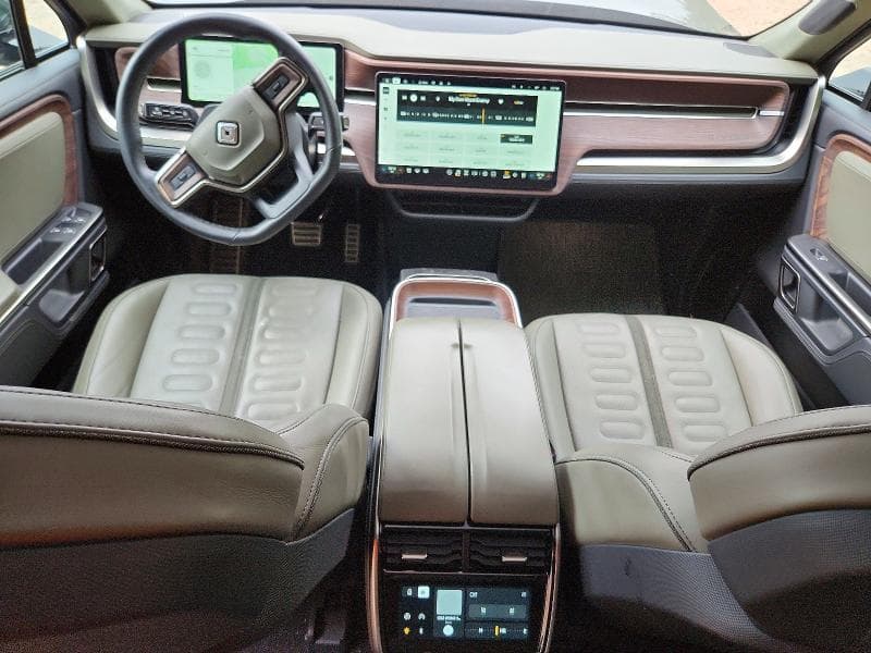 2023 RIVIAN R1S LAUNCH EDITION 8