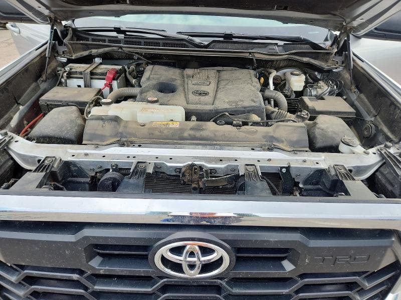 2024 TOYOTA TUNDRA SR5 11