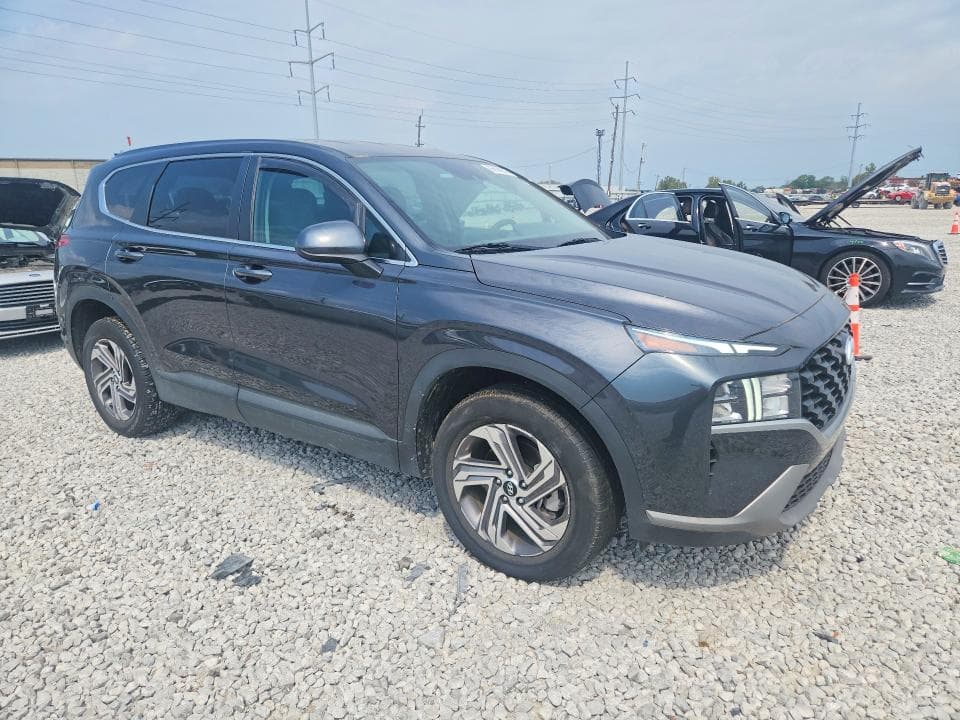 2023 HYUNDAI SANTA FE SE 4