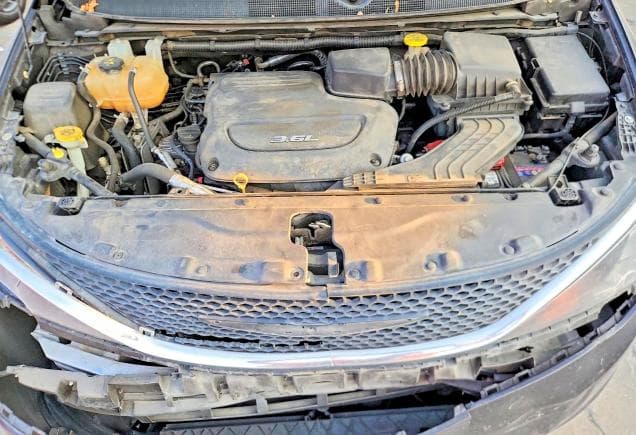 2017 CHRYSLER PACIFICA LX 12
