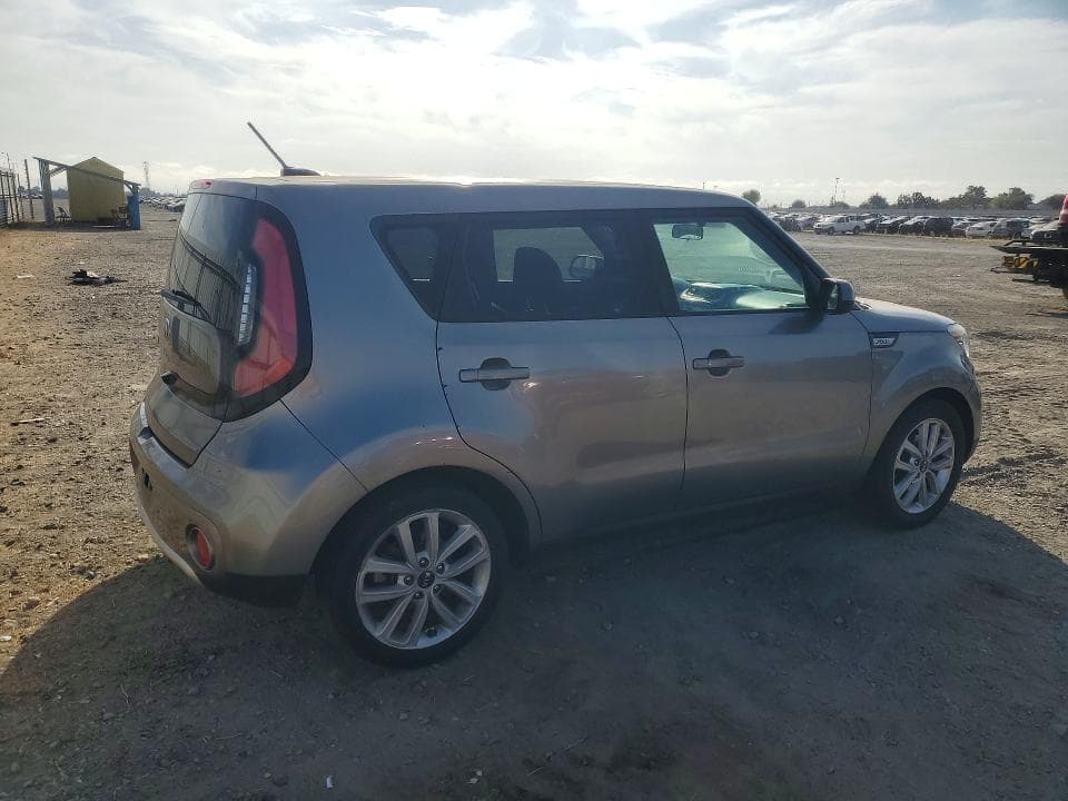 2018 KIA SOUL + 3