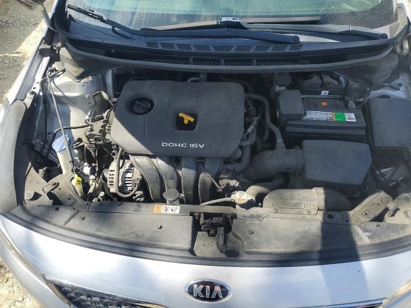 2017 KIA FORTE LX 11