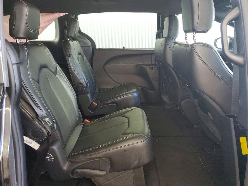 2026 CHRYSLER PACIFICA SELECT 11