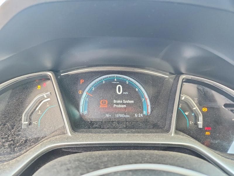 2018 HONDA CIVIC EX 9