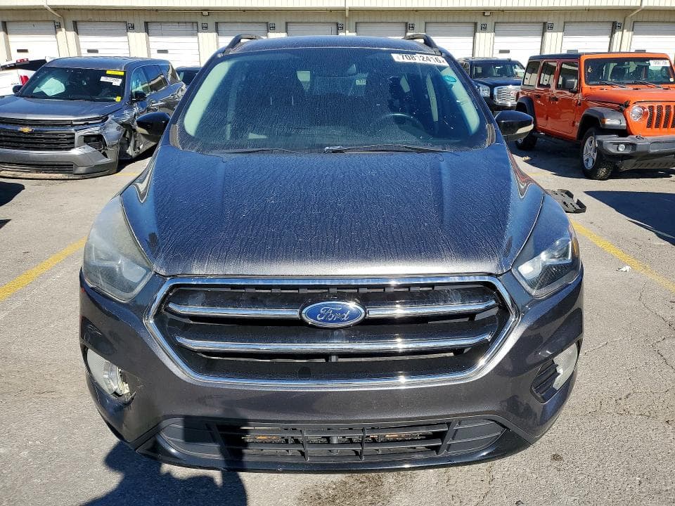 2017 FORD ESCAPE TITANIUM 5