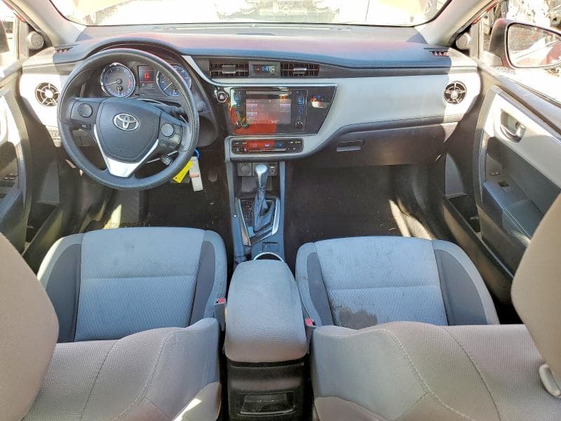 2018 TOYOTA COROLLA LE 8