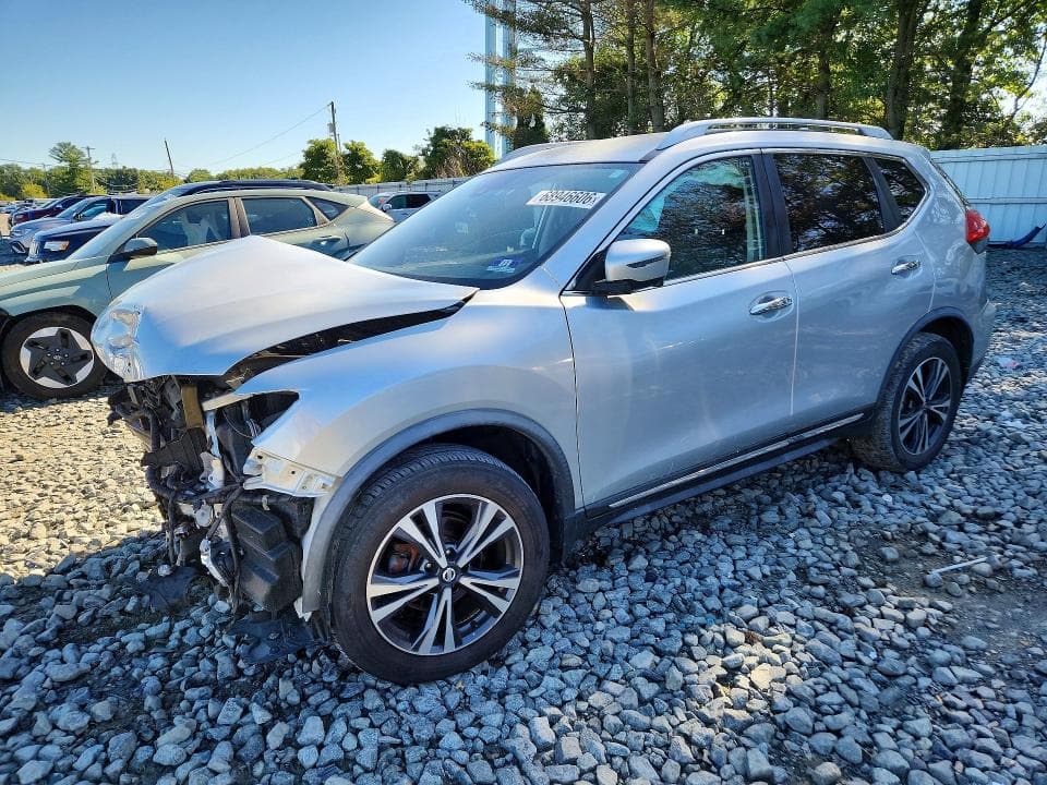 2017 NISSAN ROGUE SL