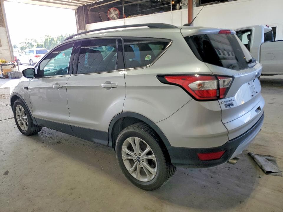 2017 FORD ESCAPE SE 2
