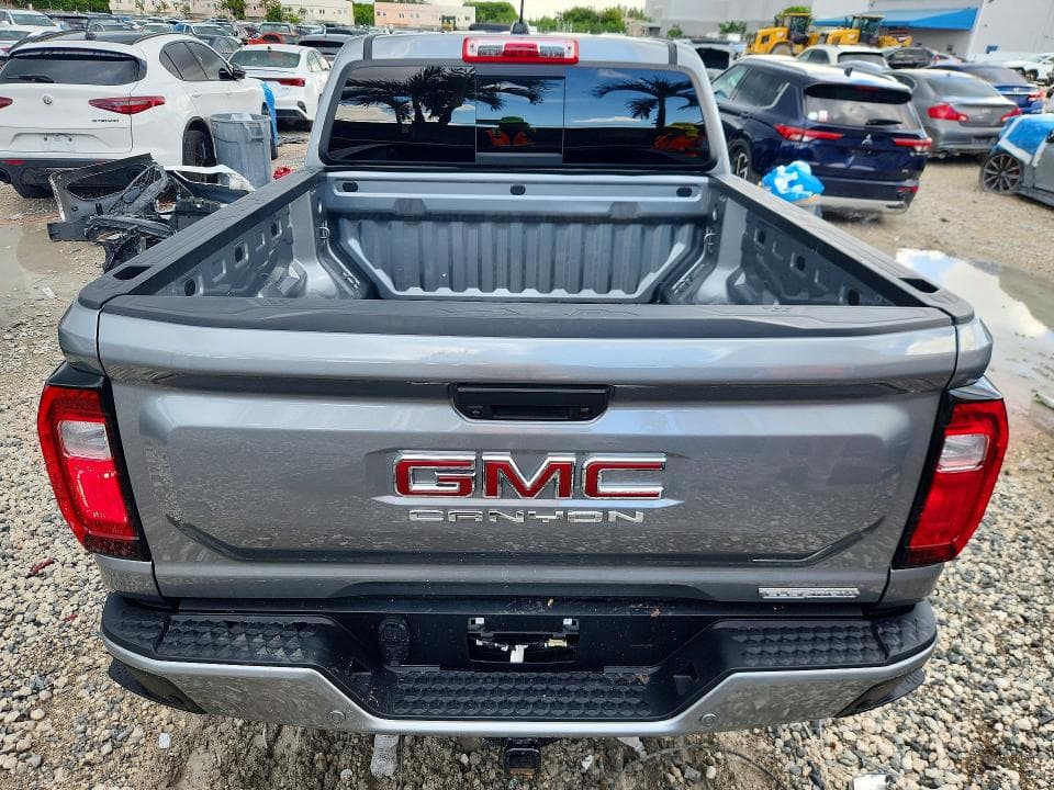 2026 GMC CANYON ELEVATION 6