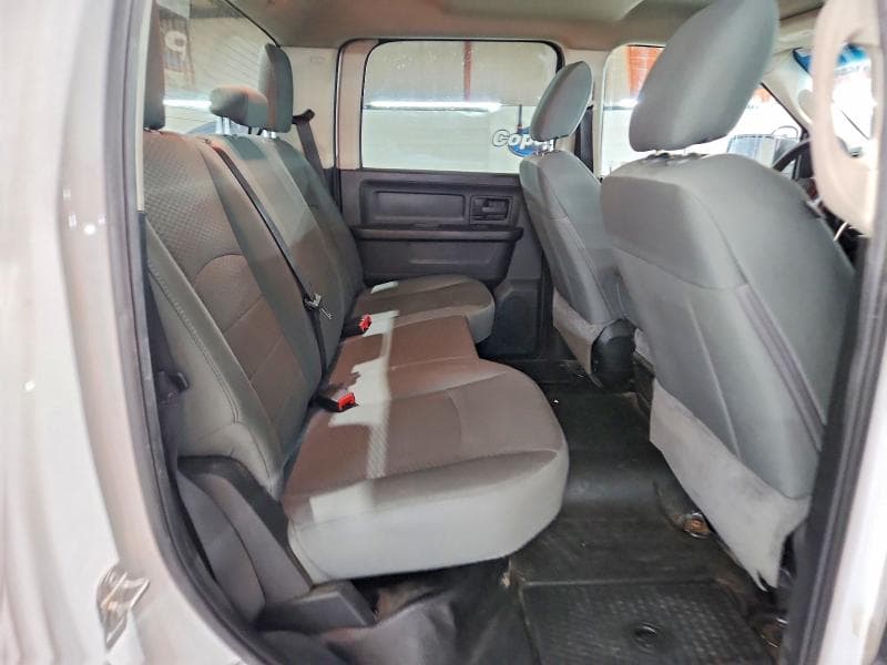 2018 RAM 1500 ST 10