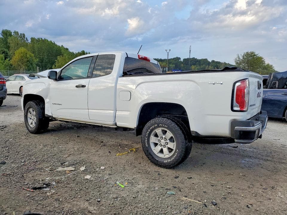 2018 GMC CANYON 2
