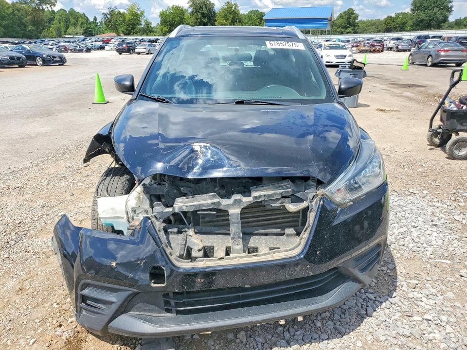 2018 NISSAN KICKS S 5