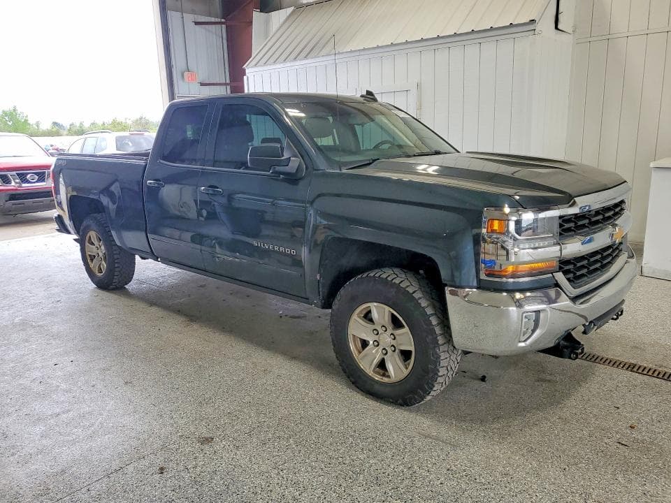 2018 CHEVROLET SILVERADO K1500 LT 4