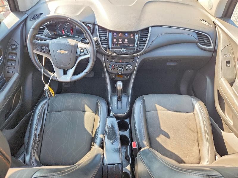 2020 CHEVROLET TRAX 1LT 8