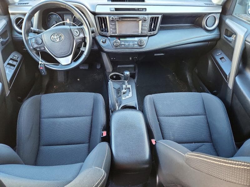 2018 TOYOTA RAV4 XLE 8
