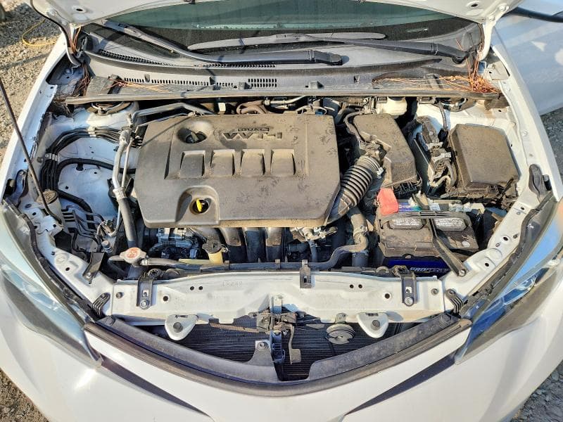 2019 TOYOTA COROLLA SE 11