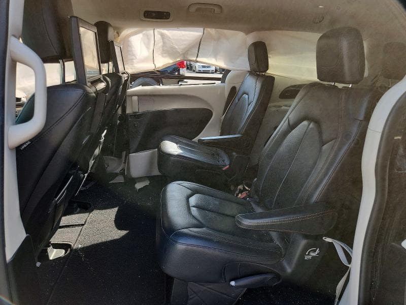 2018 CHRYSLER PACIFICA TOURING L PLUS 10