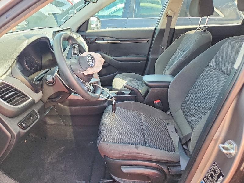 2021 KIA SELTOS LX 7