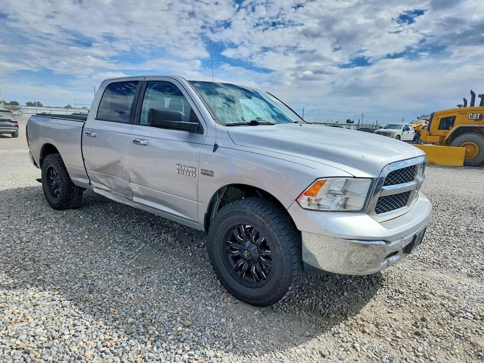 2017 RAM 1500 SLT 4