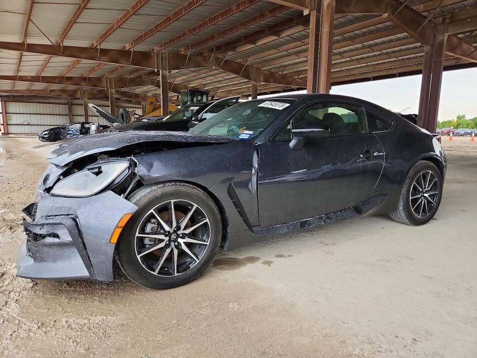 2024 TOYOTA GR86 BASE - 1