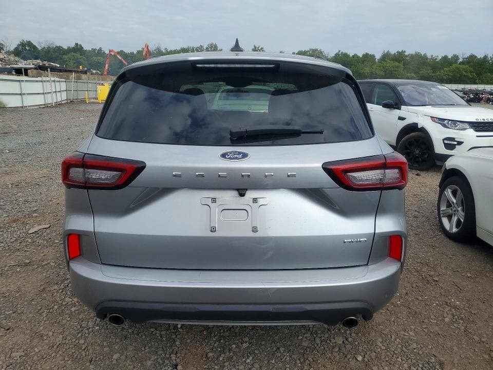 2023 FORD ESCAPE ST LINE 6