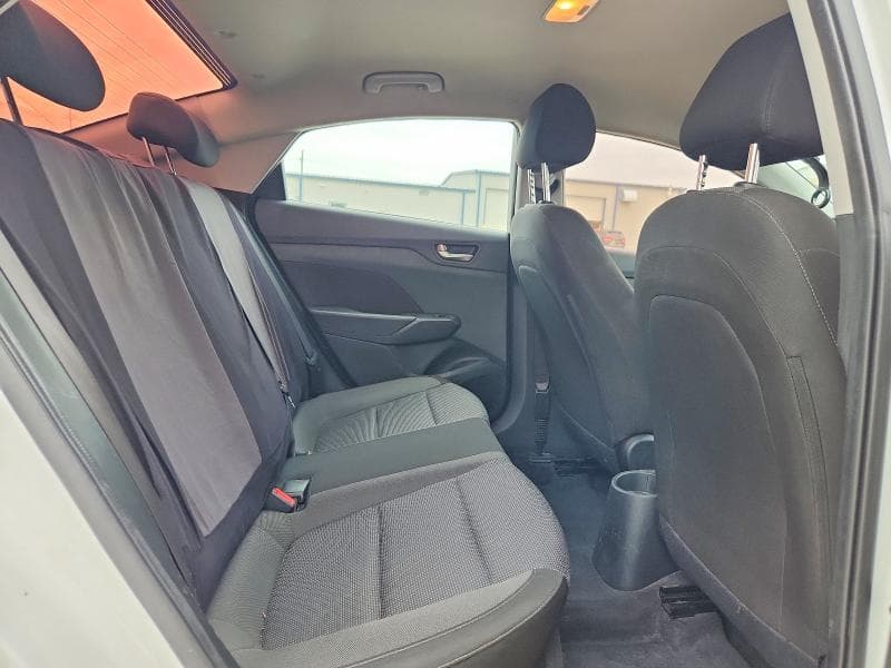 2020 HYUNDAI ACCENT SE 10