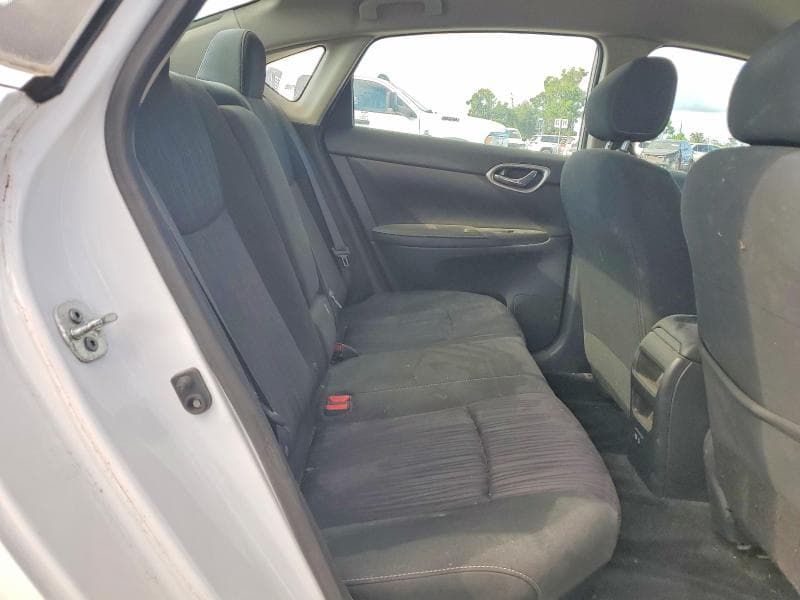 2019 NISSAN SENTRA SV 10
