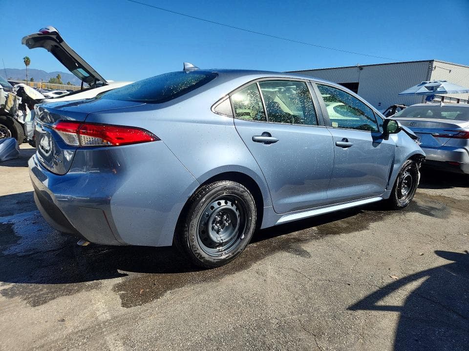 2026 TOYOTA COROLLA HYBRID LE 3