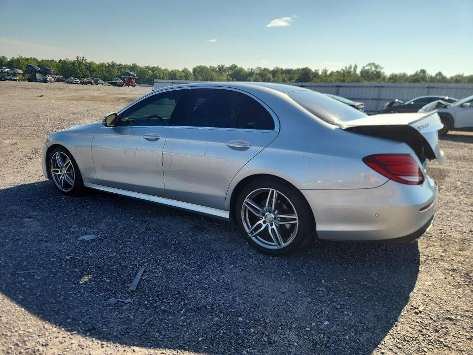 2017 MERCEDES-BENZ E 300 2