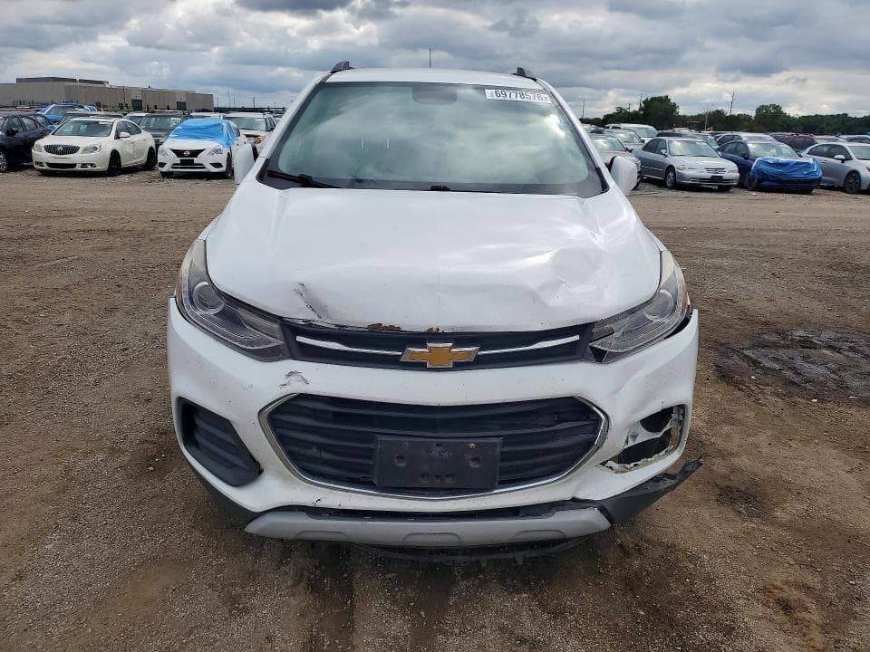2018 CHEVROLET TRAX 1LT 5