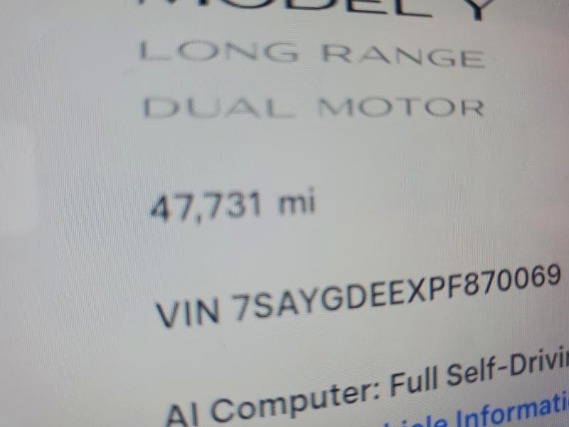 2023 TESLA MODEL Y 9