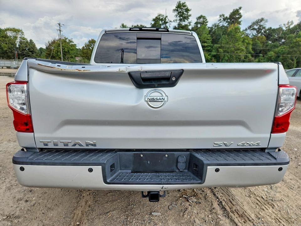 2018 NISSAN TITAN SV 6